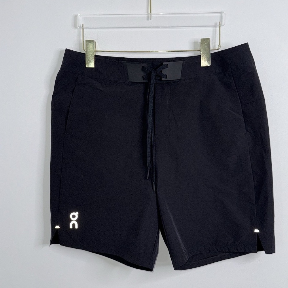 On Cloud Men’s Performance Hybrid 2in1 Running Short Blk M Gym Training Athletic - Picture 5 of 16